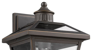 Traditional Small 1 Light Porch lantern in Oiled Bronze