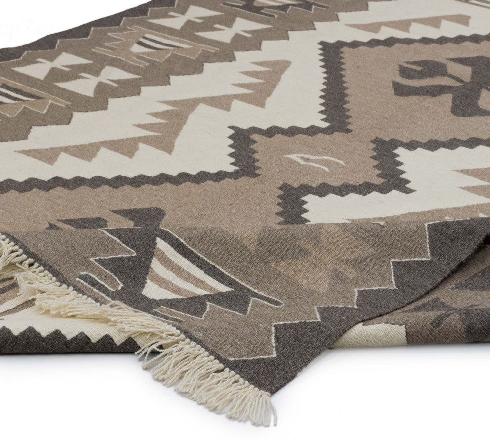 New Handwoven Turkish Kilim Rug 5' 11" x 7' 3", 71 in. x 87 in.