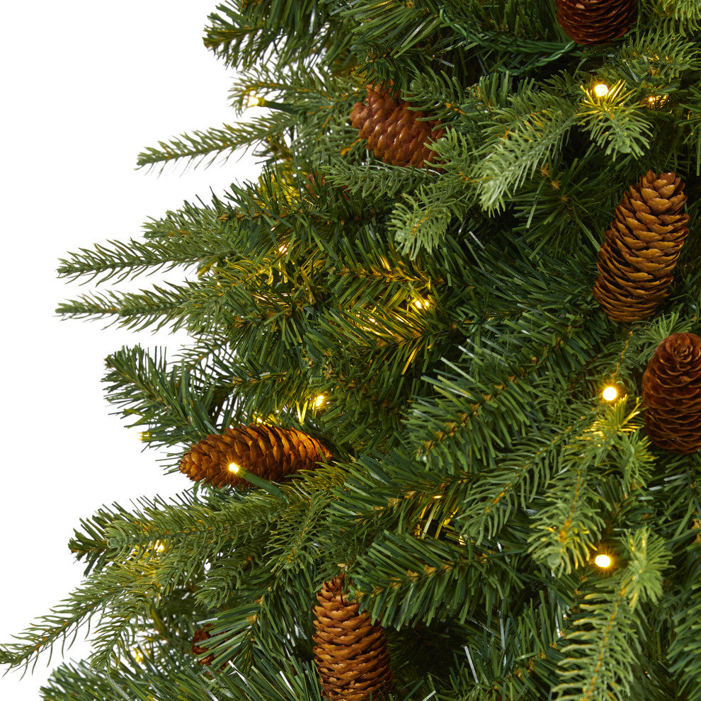 8' Wellington Spruce Natural Look Faux Xmas Tree W/550 Clear Lights & Pine Cones