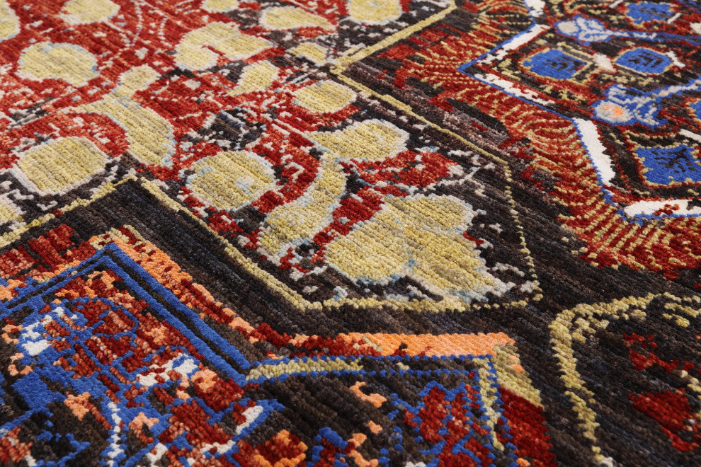 5' 6" X 7' 8" Modern Wool and Silk Hand Knotted Rug Q7336
