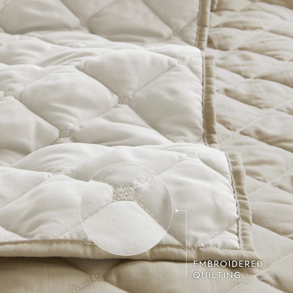Madison Park Carolina 7 Piece Stripe Comforter and Quilt Set