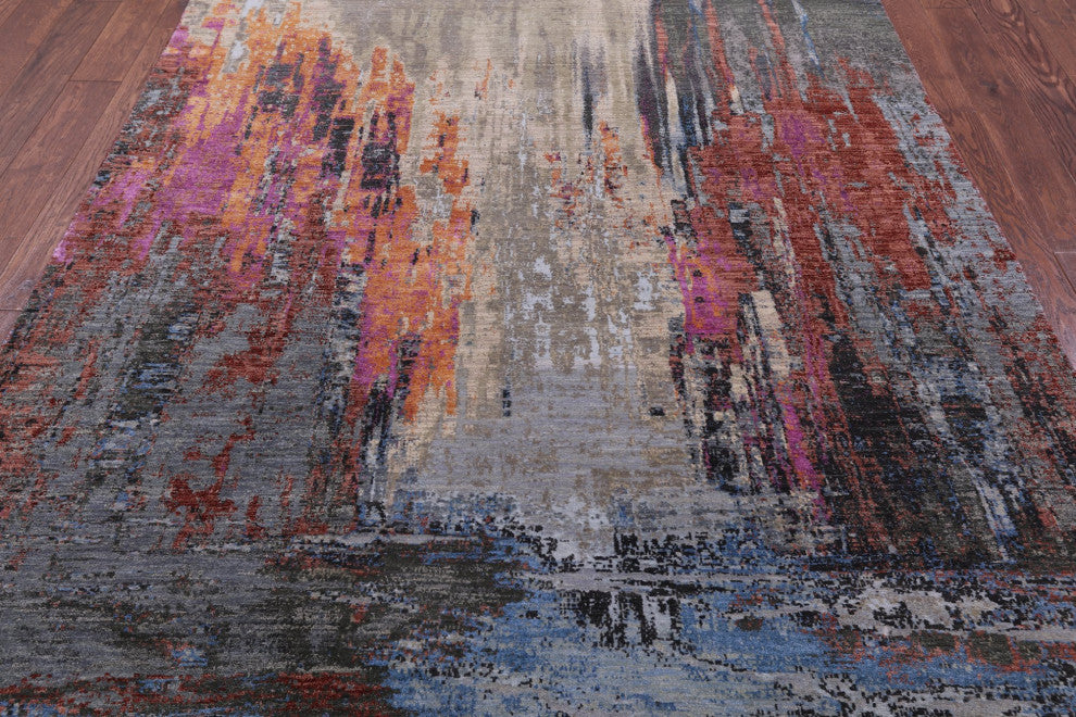 Modern Hand Knotted Wool and Silk Rug 5' 1" X 7' 1" Q8562