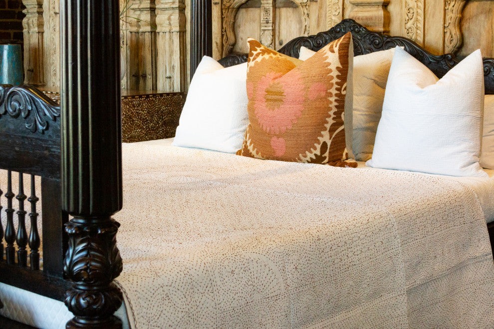 Alvi Filanan Embroidered Bed Cover