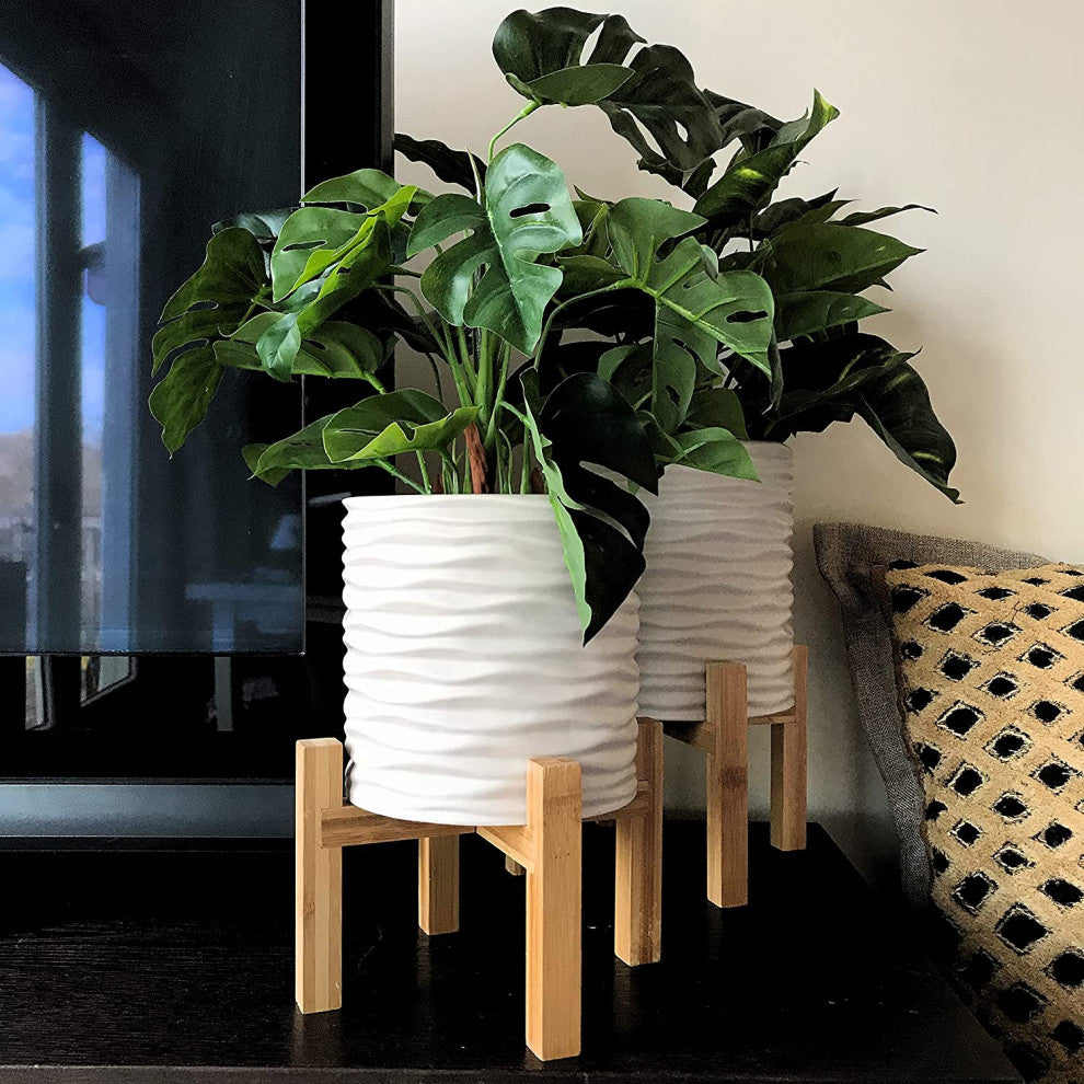 2 Piece Standing Planter Set