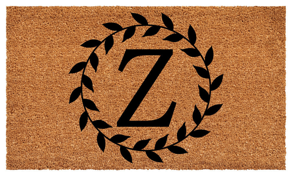 Calloway Mills Laurel Wreath Doormat, Letter Z