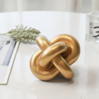 Minyoro Gold Resin Chain Knot Sculpture
