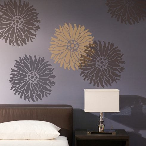 Starburst Zinnia Wall Art Stencil, Small