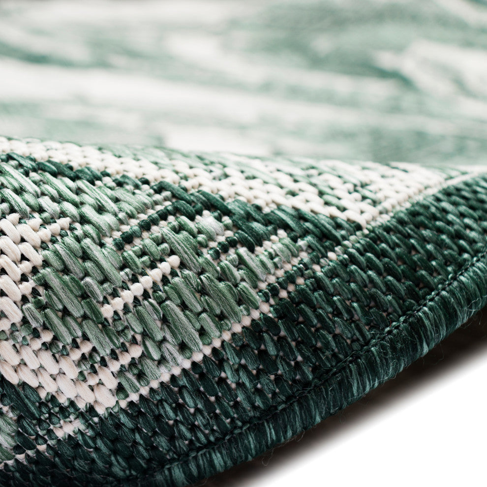 Malibu Fronds Indoor/Outdoor Rug, Green, 2'7"x3'11"