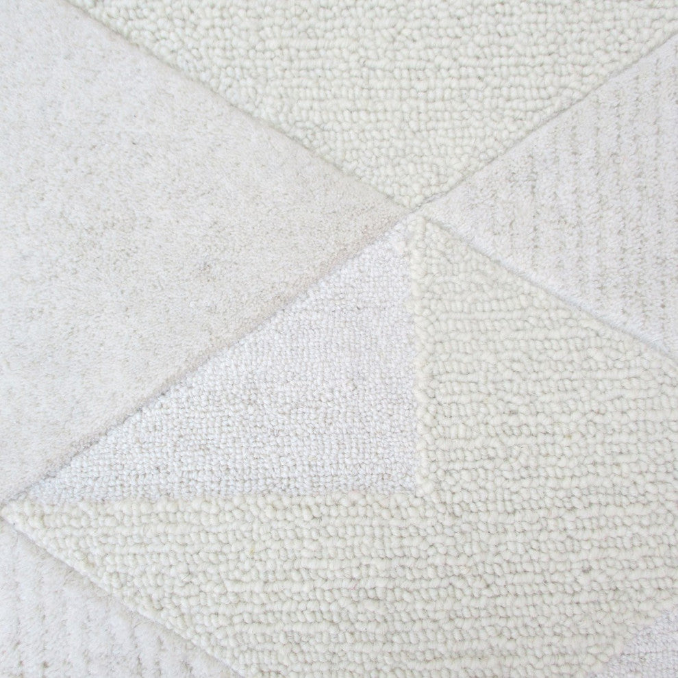 Uttermost La Veta Ivory 6x9 Rug 73092-6