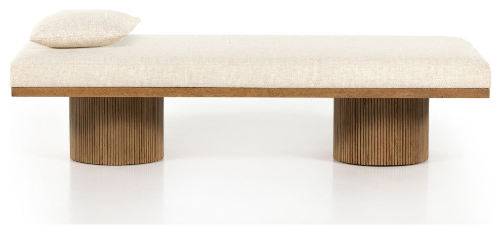 Jakobi Chaise-Thames Cream