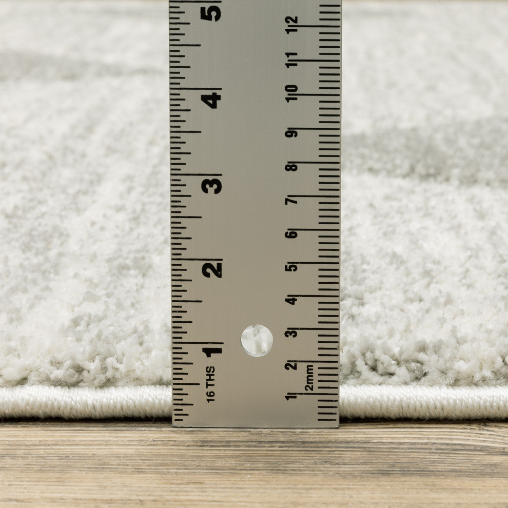 Canton Geometric Grey/Ivory Indoor Area Rug, 3'3"x5'