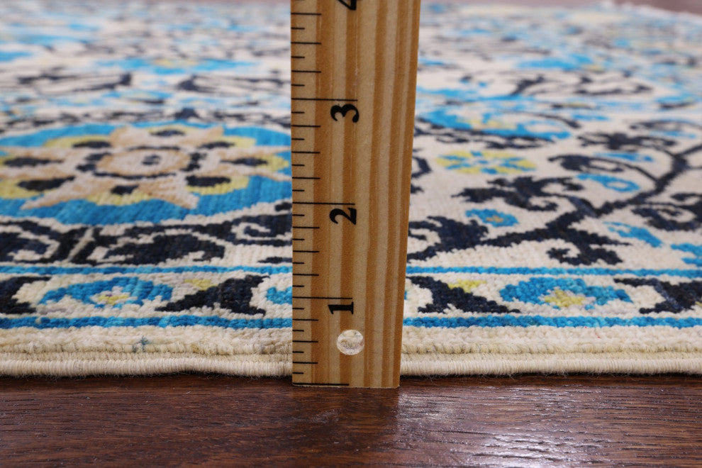 William Morris Hand-Knotted Wool Rug 5' 1" X 8' 0" Q4884