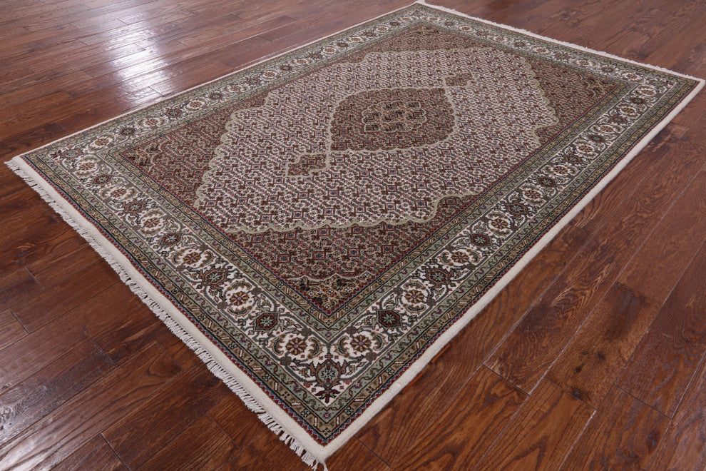 Persian Tabriz Hand Knotted Wool and Silk Rug 5' 6" X 7' 10" Q6039