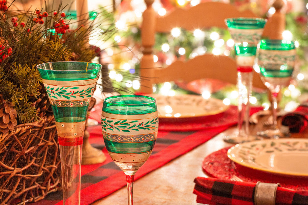 Christmas Garland Wine Glasses, Set of 2