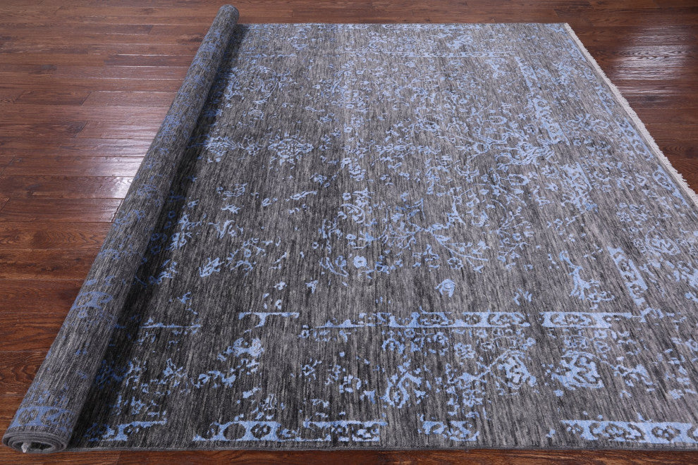 Persian Hand Knotted Wool and Silk Rug 8' 1" X 9' 10" Q8691