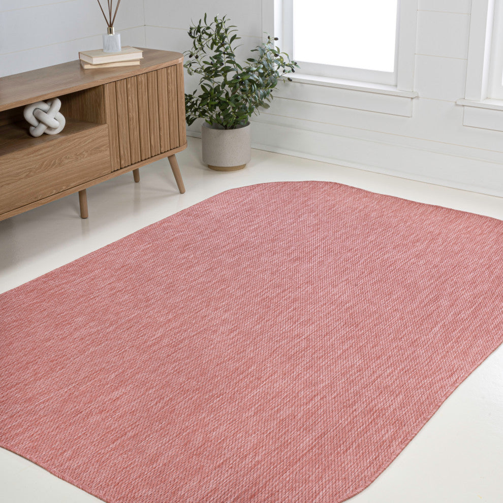 Miles Modern Minimalist Radius Corner Solid Indoor/Outdoor Shaped Area Rug