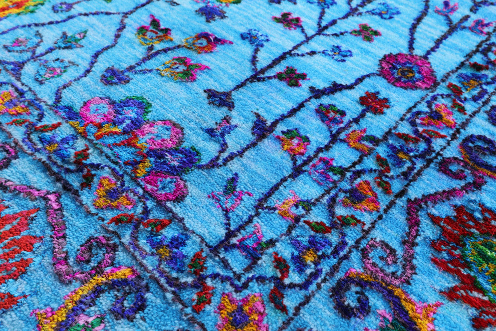 6' 0" X 9' 2" Persian Handmade Wool & Silk Rug - Q15812