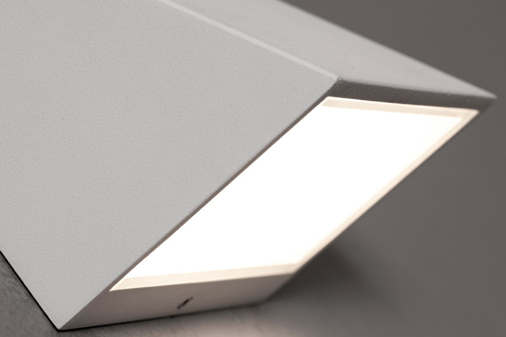 Watson LED Outdoor Sconce, White, 10"