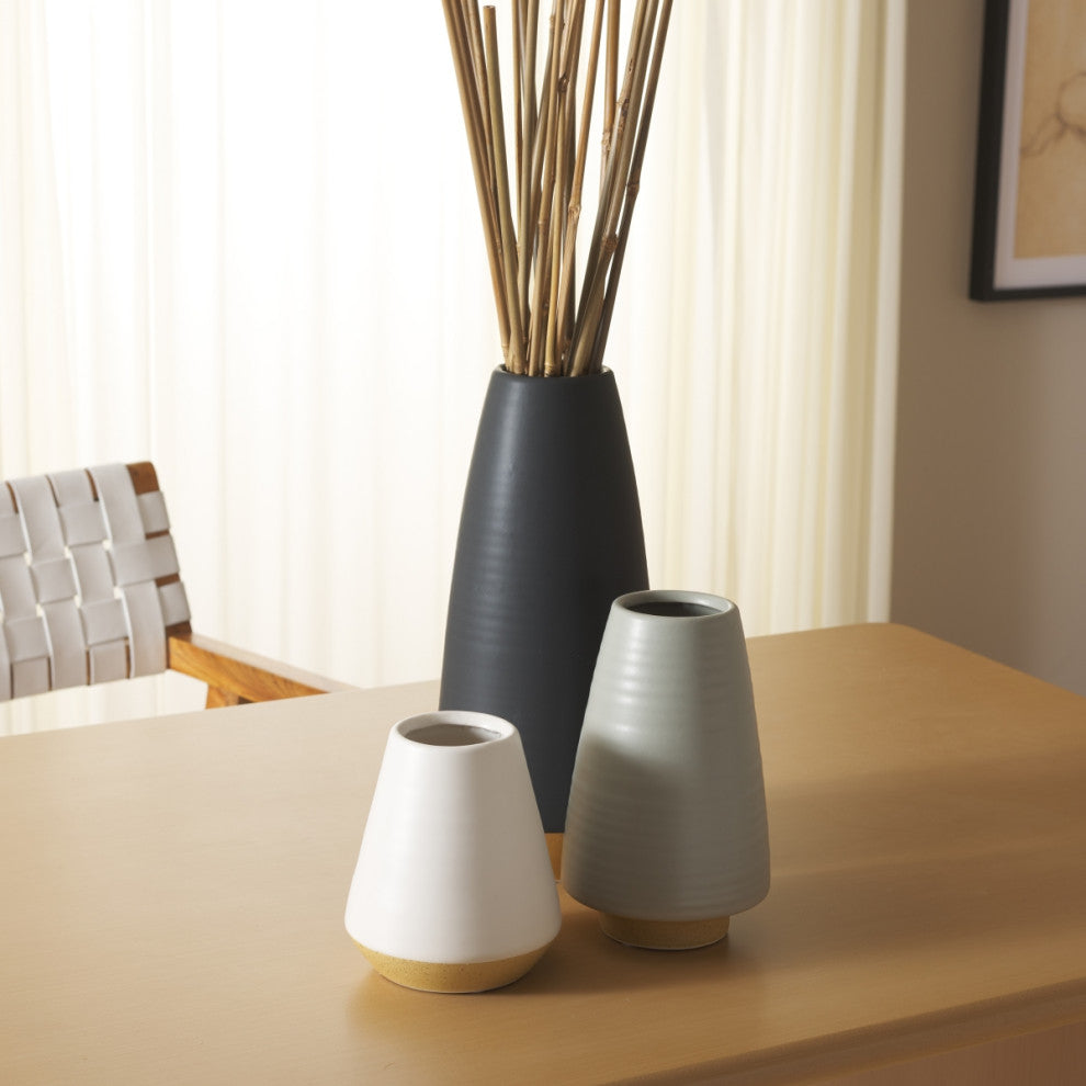 Safavieh Joetta Ceramic Vase, Assorted