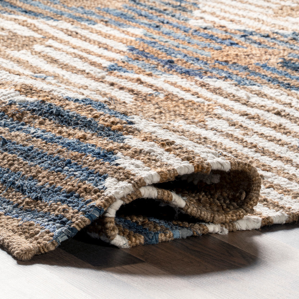 Nuloom Hand Braided Denim and Jute Striped Diamonds Area Rug, Off White 4'x6'