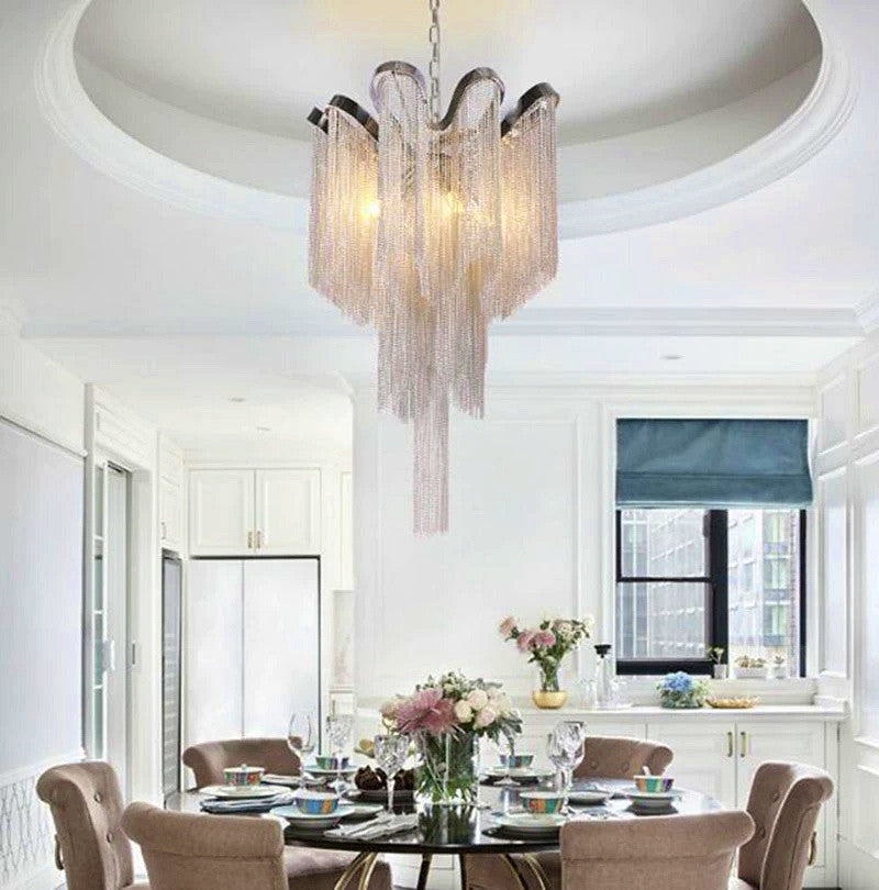 Cadena Chain Tassel Chandelier