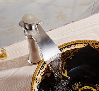 Valladolid Waterfall Bathroom Sink Faucet With Drain