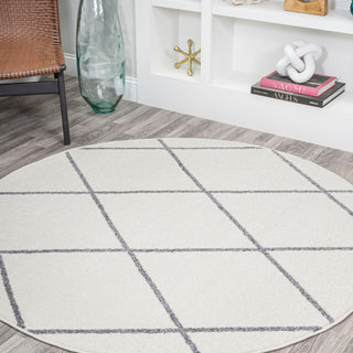 Cole Minimalist Diamond Trellis White/Gray 5' Round Area Rug