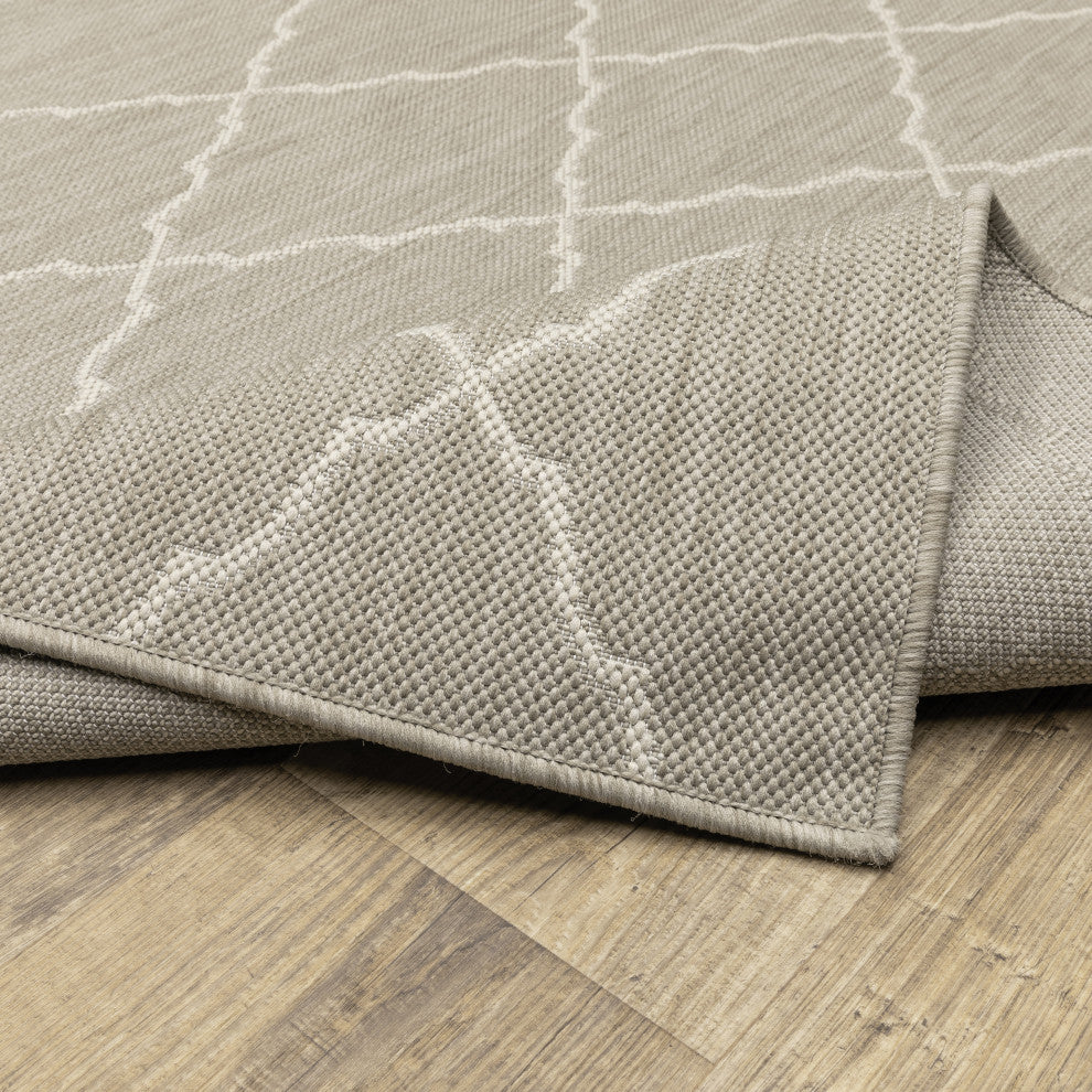 Parlan Lattice Indoor-Outdoor Area Rug, Gray, 9'10"x12'10"