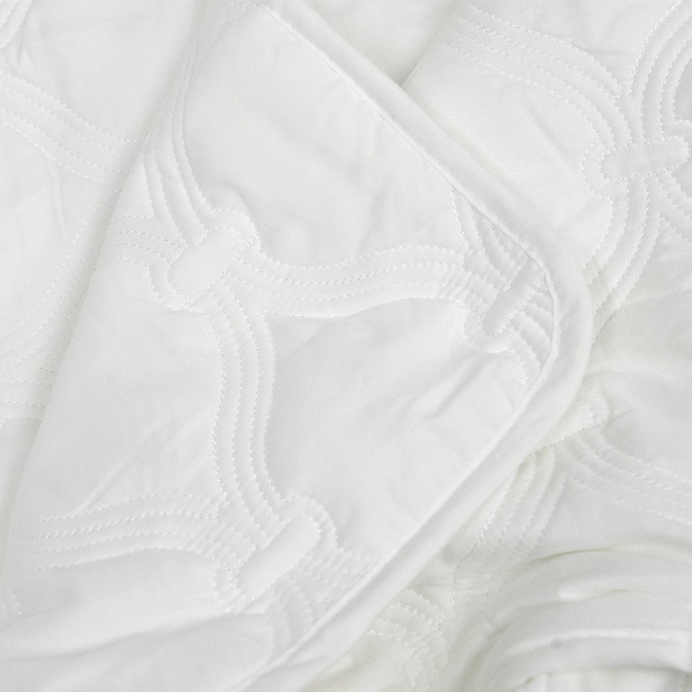 Bradley Down Alternative Quilts Set, White, Queen