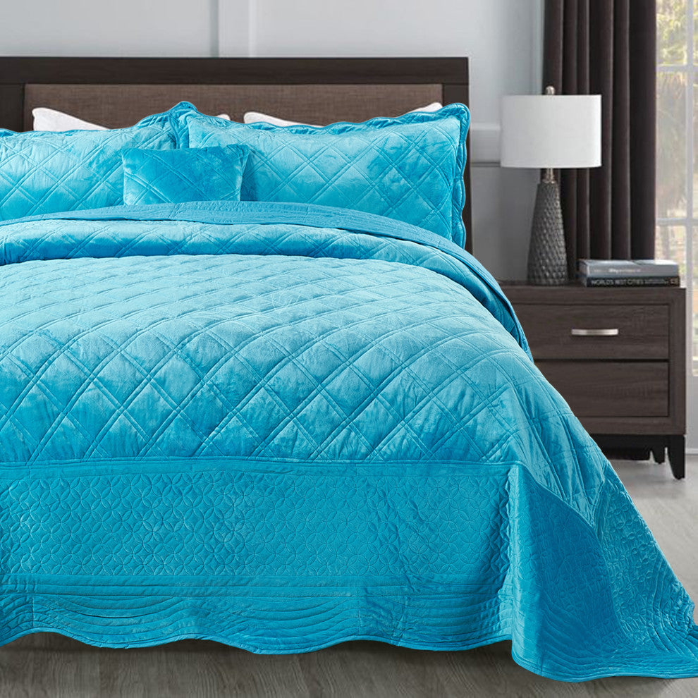 Supersoft Microplush Quilted 4-Piece Bed Spread Set, Scuba Blue, King