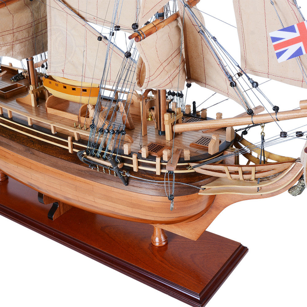 Hms Bounty New Museum-quality Fully Assembled Wooden Model Ship