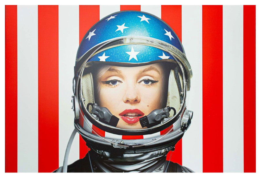 Iconic Retro Neon Artwork, Andrew Martin Marilyn Astronaut, Large