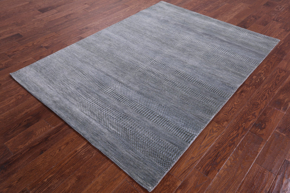 5' 2" X 7' 0" Savannah Grass Wool and Silk Hand Knotted Rug Q11510