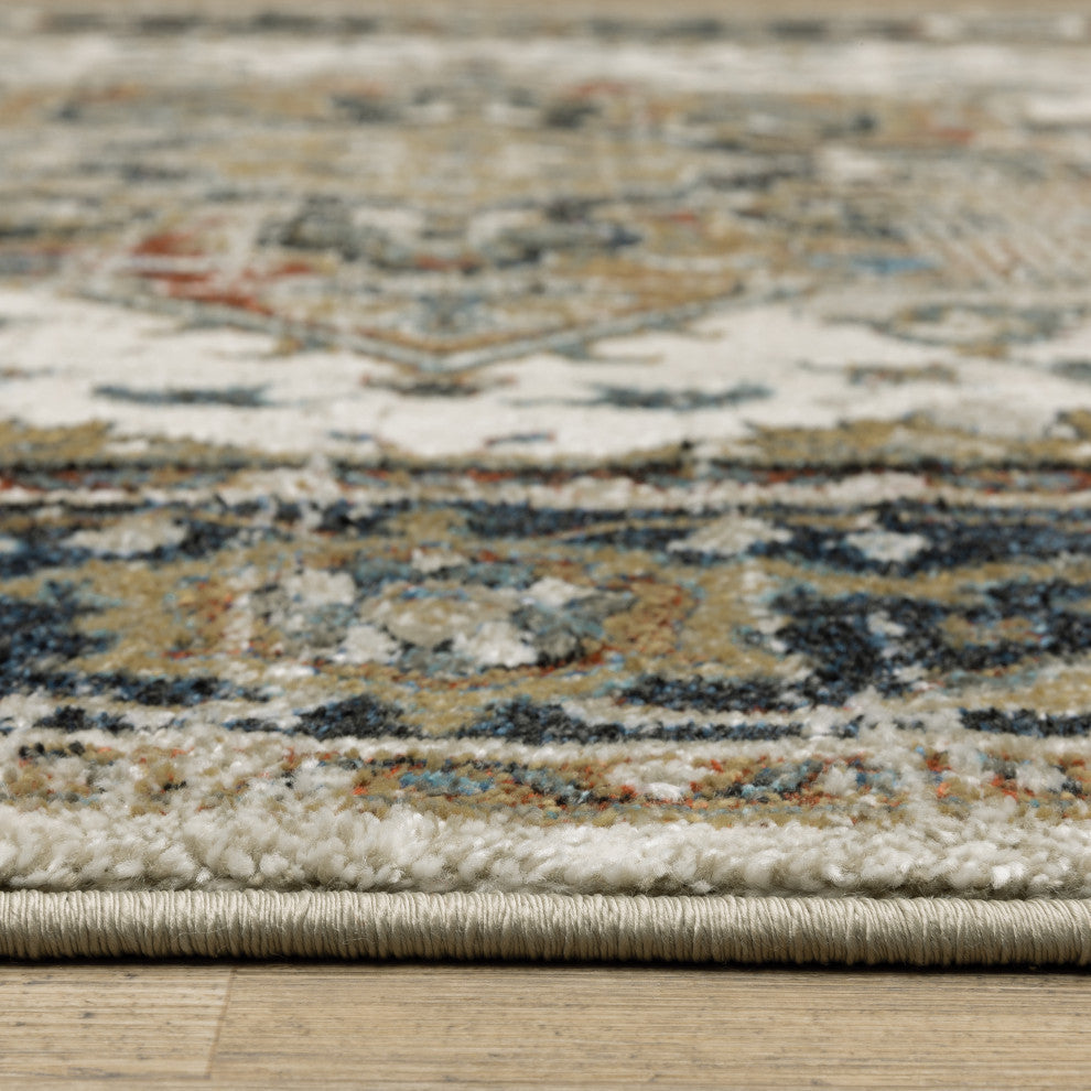 Vander Traditional Medallion Beige/Blue Power-Loomed Area Rug, 5'3"x7'3"