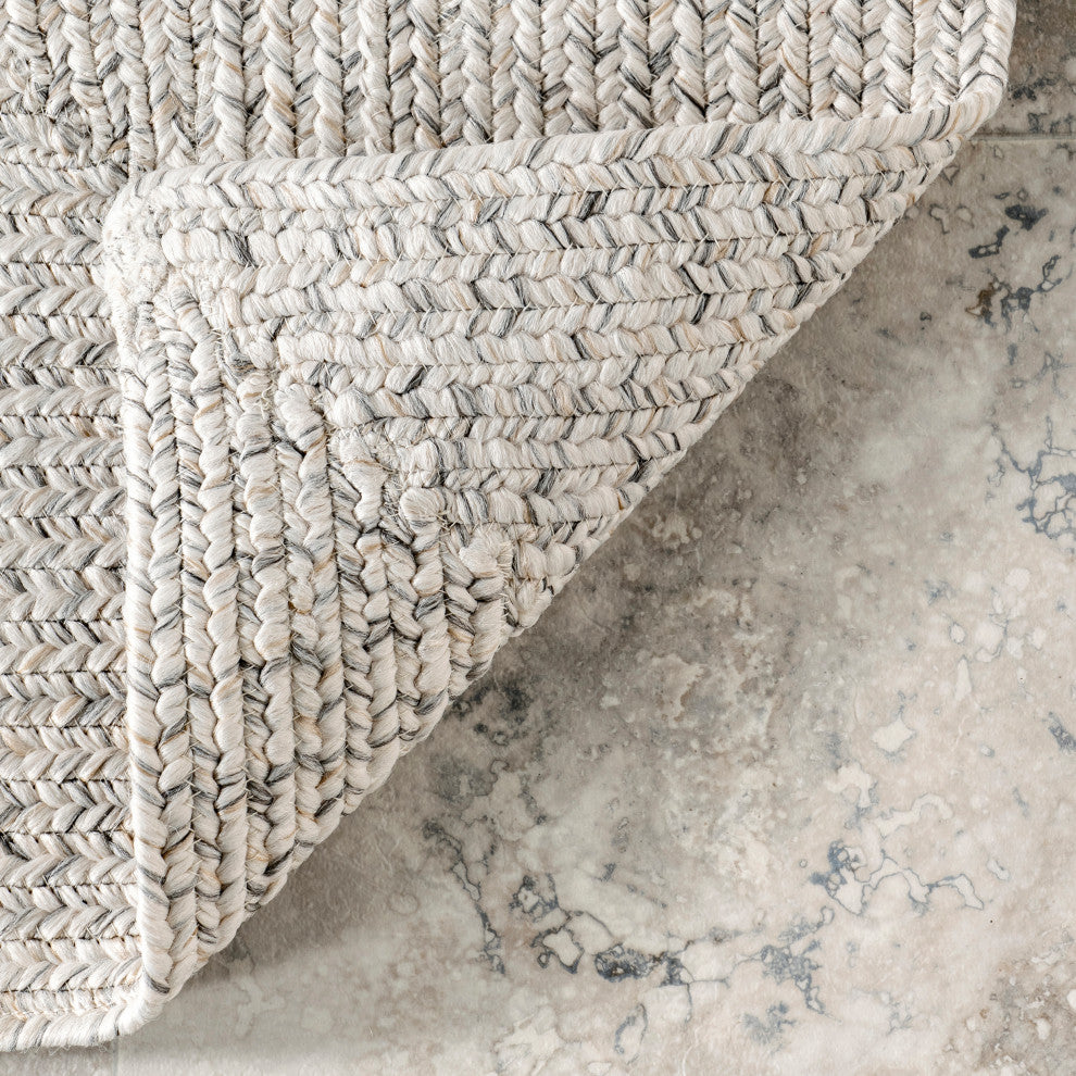Nuloom Braided Lefebvre Indoor/Outdoor Area Rug, Ivory 7'6"x9'6"