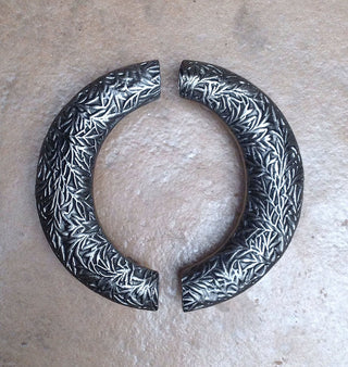 Willow Arc Pull, Antique Bronze