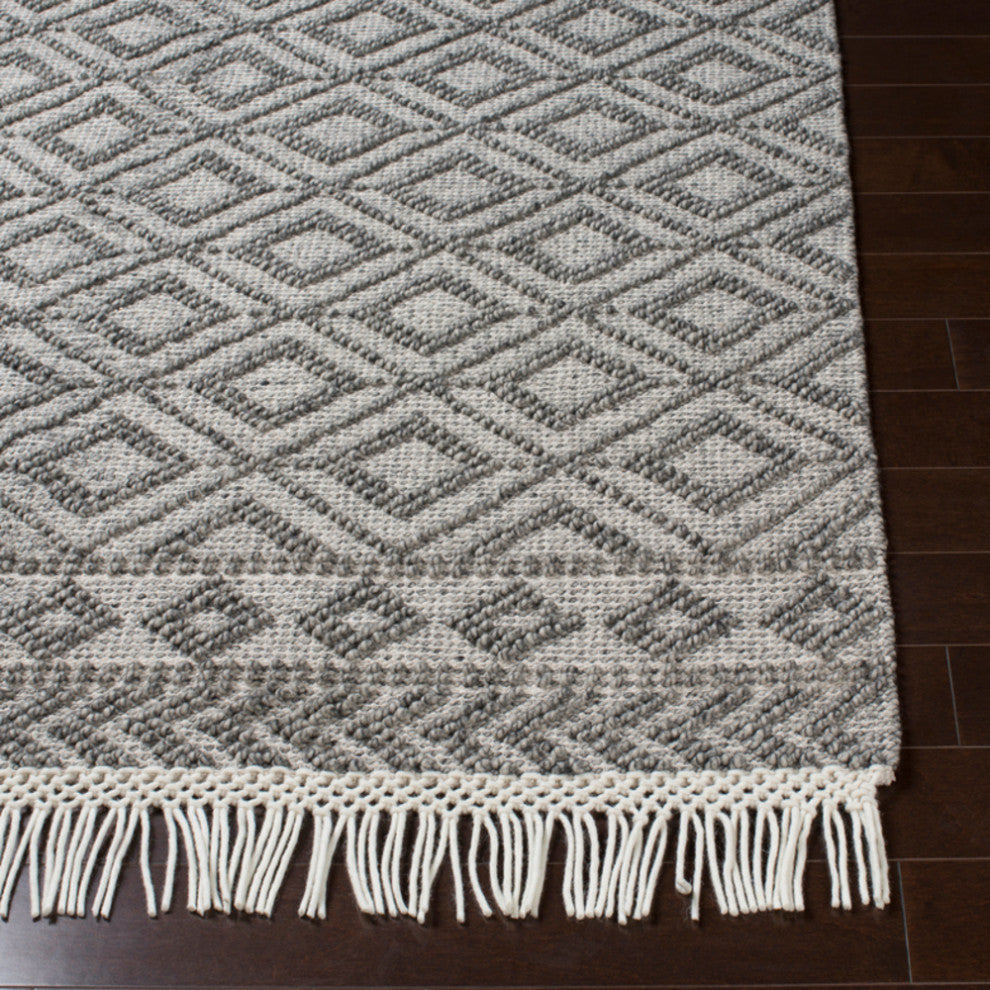Surya Farmhouse Tassels FTS-2302 Bohemian Area Rug, Black, 6' x 9' Rectangle