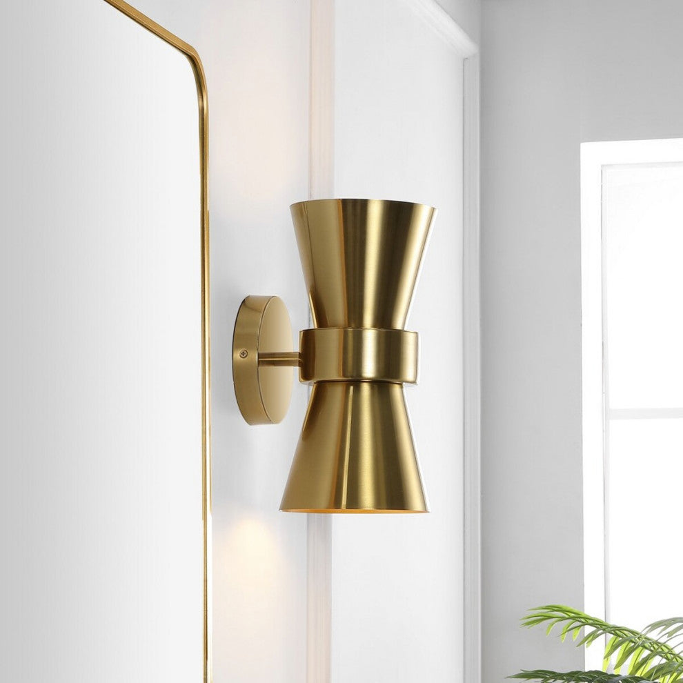 Safavieh Bynner 2Lt 7.25" Wall Sconce, Brass