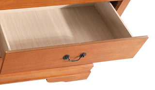 Carmet Dresser, Oak