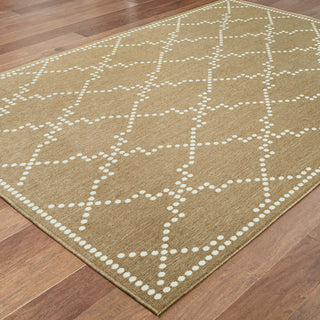 Oriental Weavers Marina Tan/ Ivory Geometric Indoor/Outdoor Rug 7'10"X10'10"