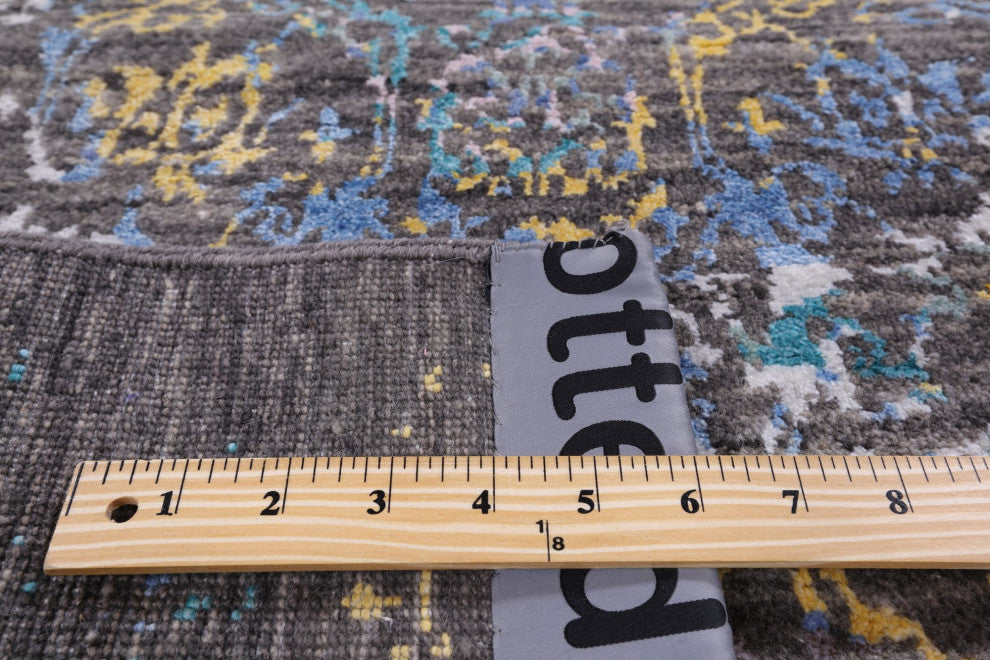 Persian Wool and Silk Hand Knotted Rug 3' 0" X 5' 4" Q6318