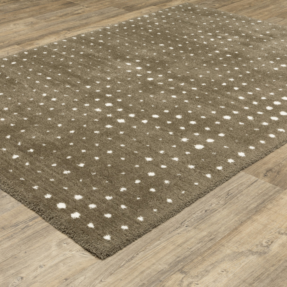 Greer Transitional Geo Dots Mink Brown/ Ivory Area Rug, 6'7" x 9'6"