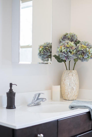 Deluxe Series Medicine Cabinet, 16"x26", Beveled Edge, Surface Mount