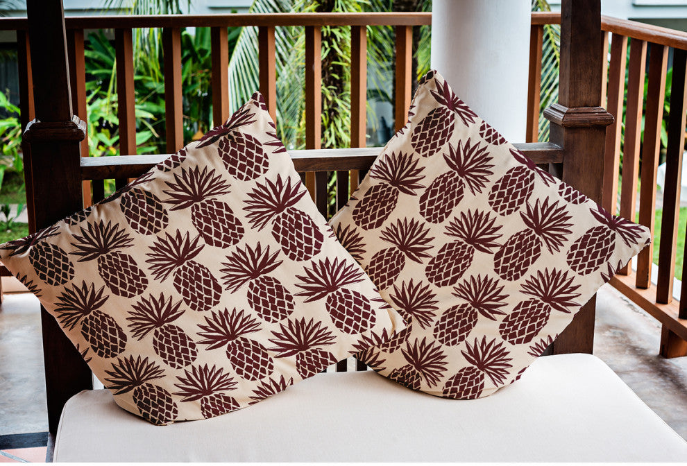 20" x 20" Pineapple Stripes Indoor/Outdoor Polyester Throw Pillow, Pomegranate