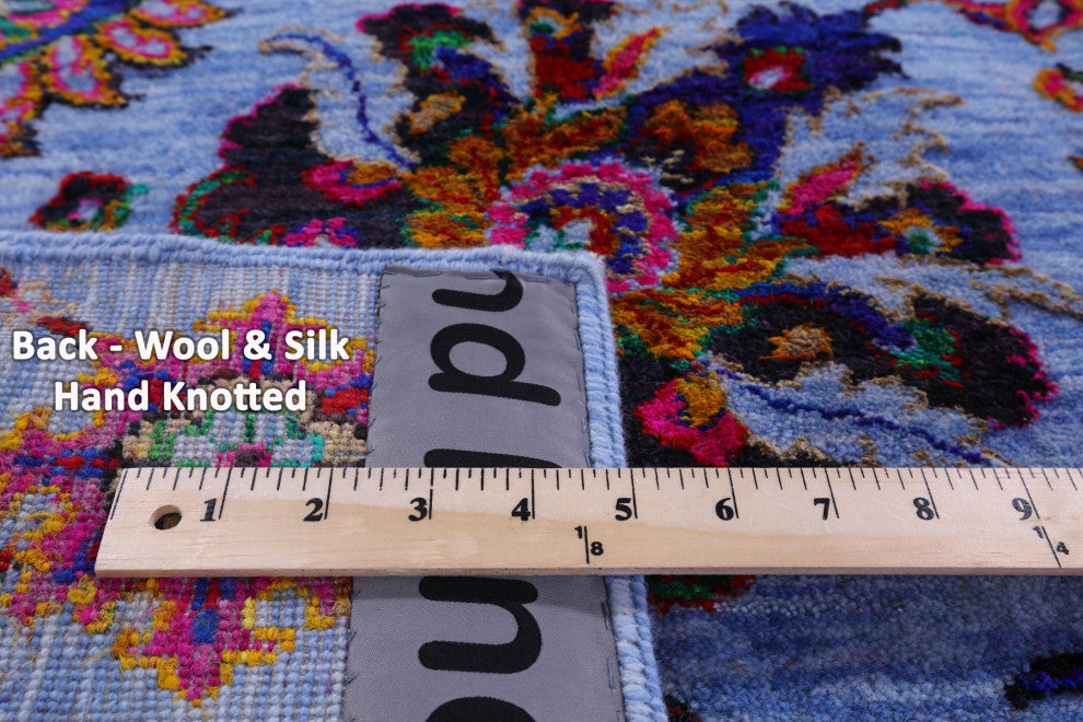 6' 0" X 8' 11" Persian Wool & Silk Handmade Rug - Q14924