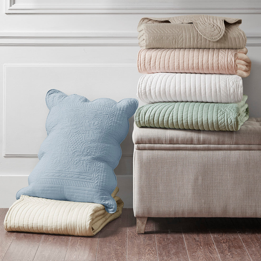 Madison Park Tuscany 3 Piece Reversible Scalloped Edge Quilt Set