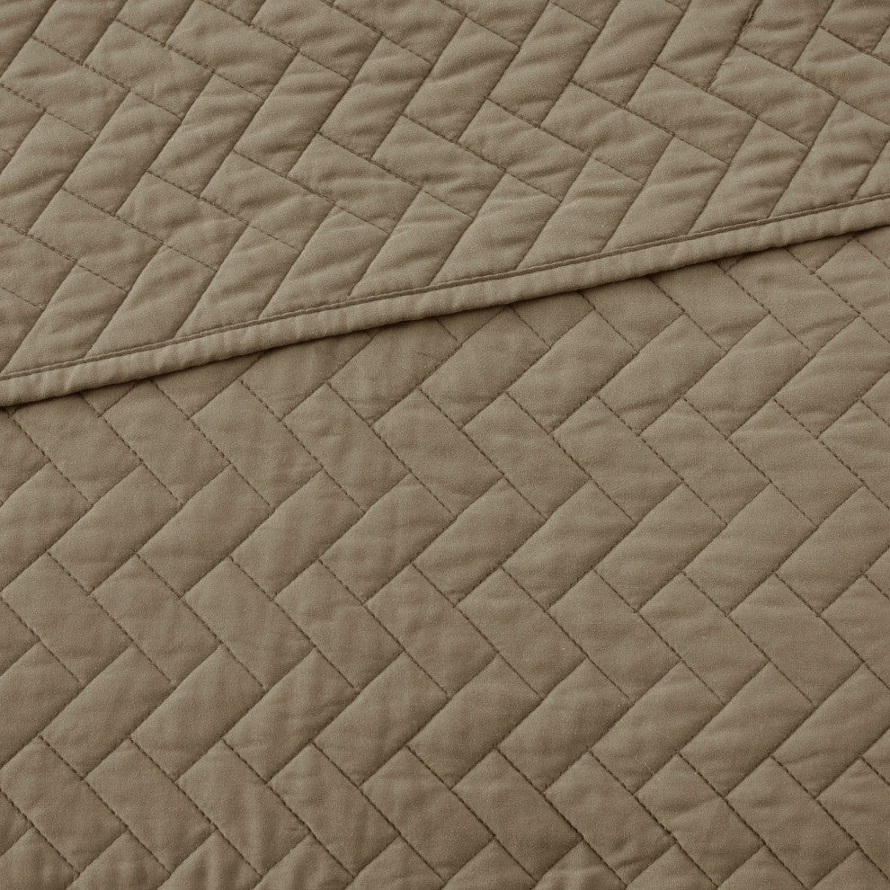 Hampton Hill Velvet Touch Herringbone Oversize 3-Piece Coverlet, Brown, Queen