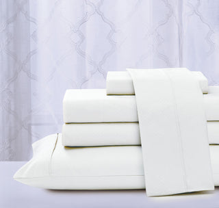 Kathy Ireland 4 Piece Chevron Embossed Sheet Set, White, Queen
