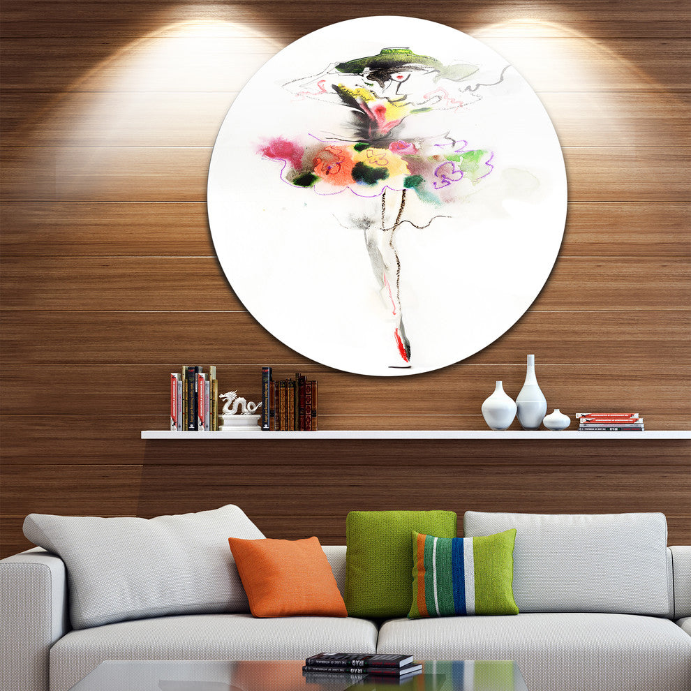 Beautiful Fashion Girl, Portrait Round Wall Art, 36"