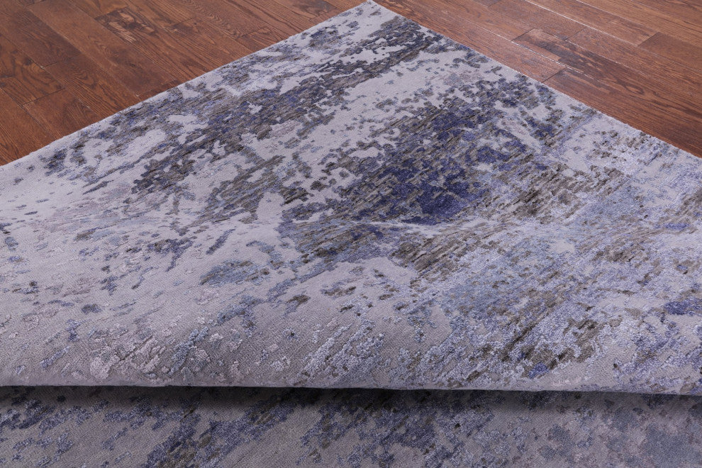 Modern Hand- Knotted Wool and Silk Rug 9' 0" X 12' 3" Q7238